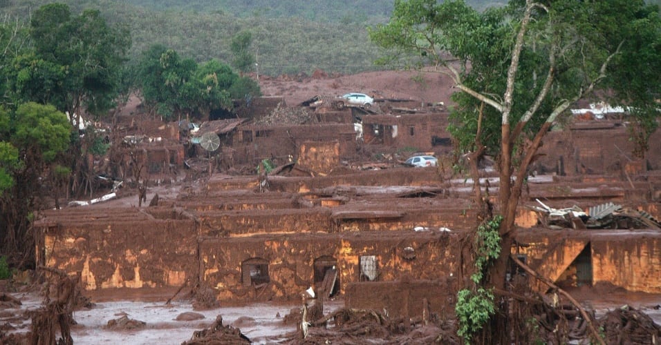 Engenheiro de Viçosa é alvo de investigação no rompimento da barragem da Samarco