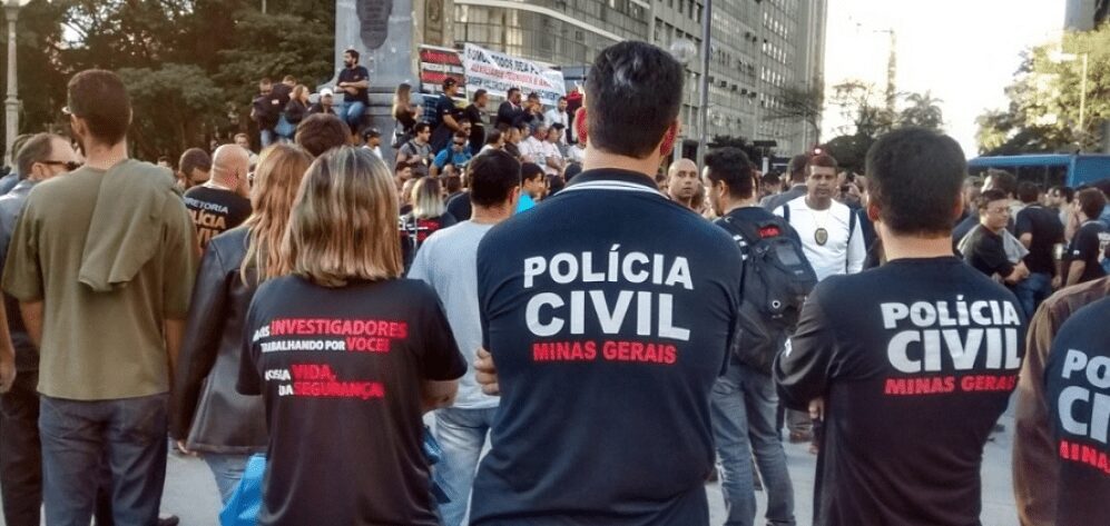 Tribunal de justiça proíbe e policiais civis põem fim a greve em Minas Gerais