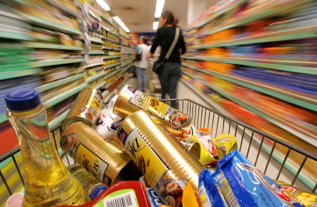 Inflação de novembro é a maior em quatro meses em Viçosa; cesta básica aumenta