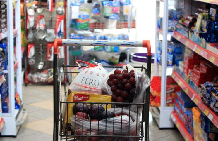 VIÇOSA: INFLAÇÃO ESTÁVEL E DICAS PARA A HORA DE COMPRAR OS ALIMENTOS PARA A CEIA