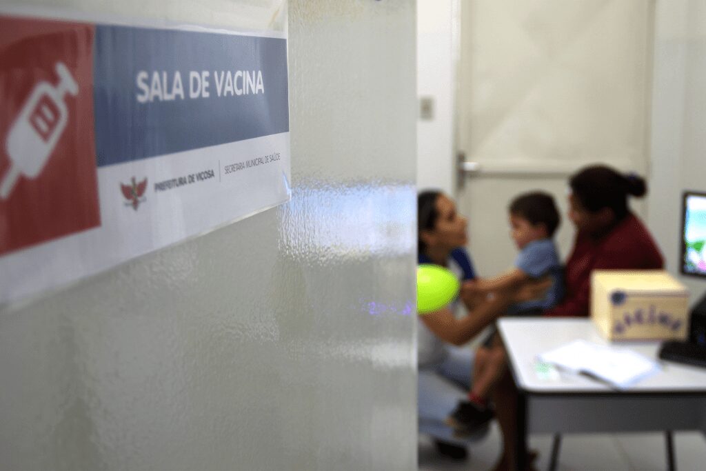 APENAS CRIANÇAS COM IDADE ENTRE 0,9 E 4 ANOS SERÃO VACINADAS CONTRA FEBRE AMARELA EM VIÇOSA