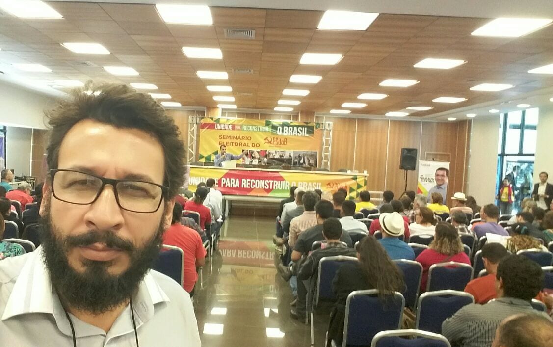VEREADOR DE VIÇOSA PARTICIPA DE SEMINÁRIO POLÍTICO ELEITORAL EM BH