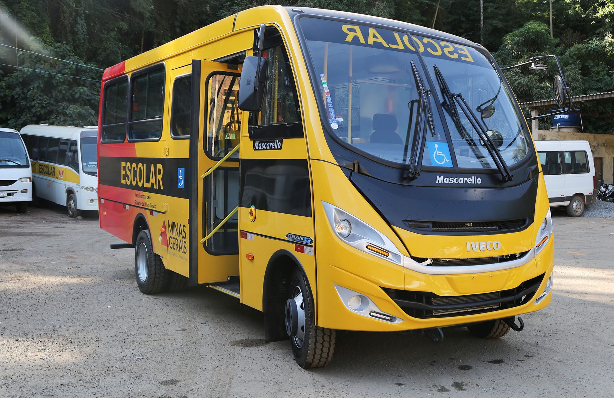 ÔNIBUS ESCOLAR DOADO PELO ESTADO SERÁ USADO NO TRANSPORTE DE ALUNOS DA ZONA RURAL