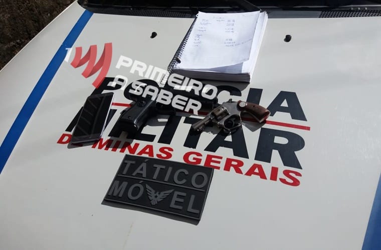 PM APREENDE ARMA EM CASA NO CENTRO DE VIÇOSA