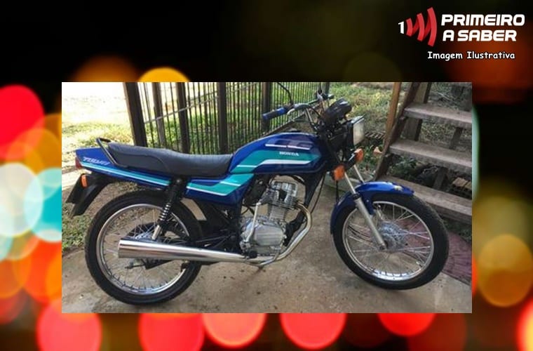 MOTOCICLETA É ROUBADA EM SÃO GERALDO