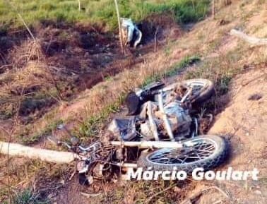 Grave acidente deixa três feridos na MG 447 entre Guiricema a Visconde do Rio Branco
