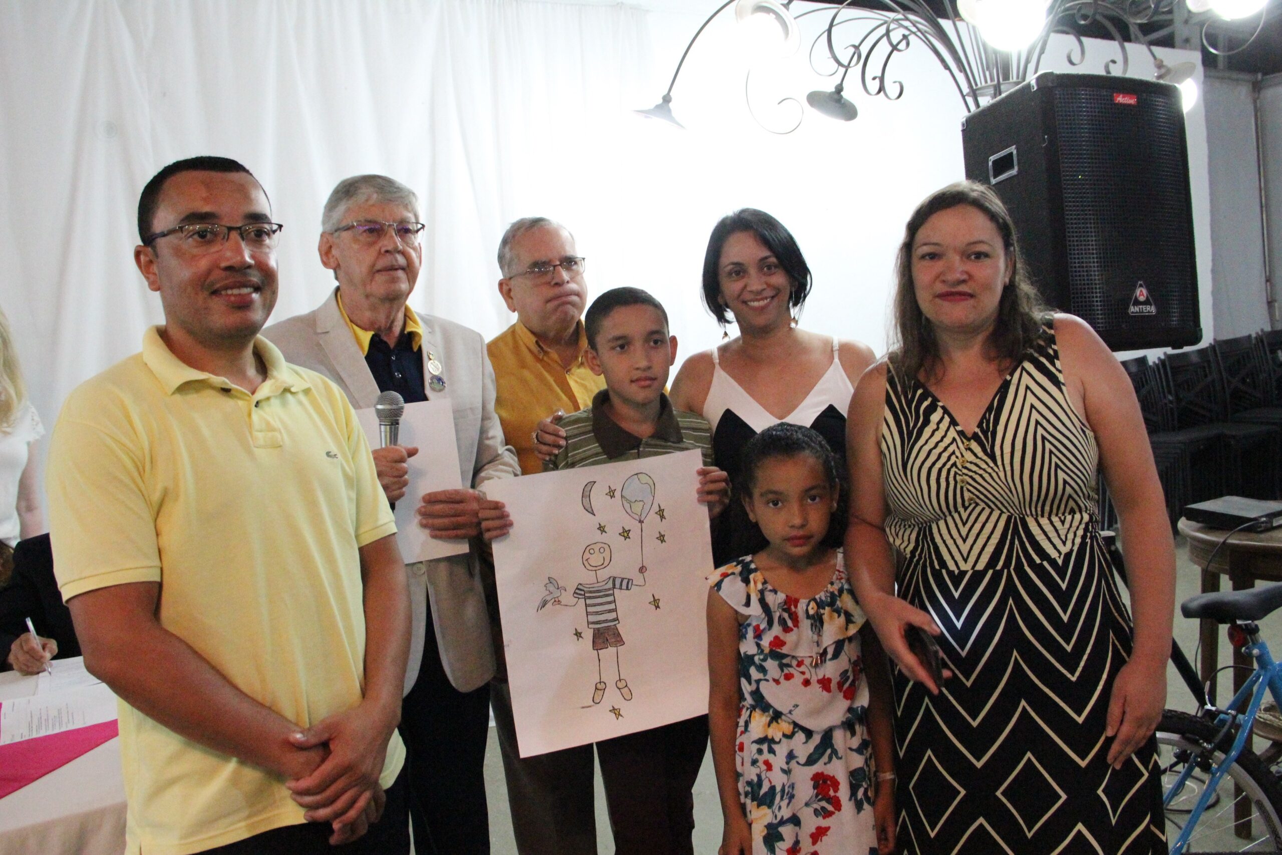 Aluno da E. M. Edmundo Lins vence concurso de desenho do Lions Club