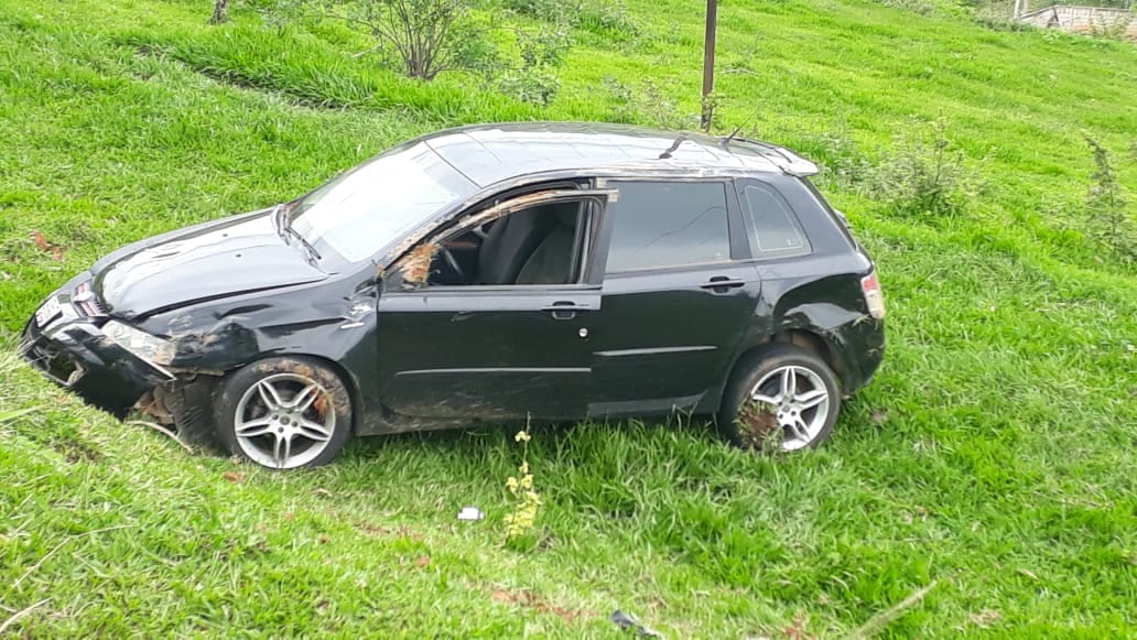 Homem fica ferido em acidente na estrada que liga a Guiricema