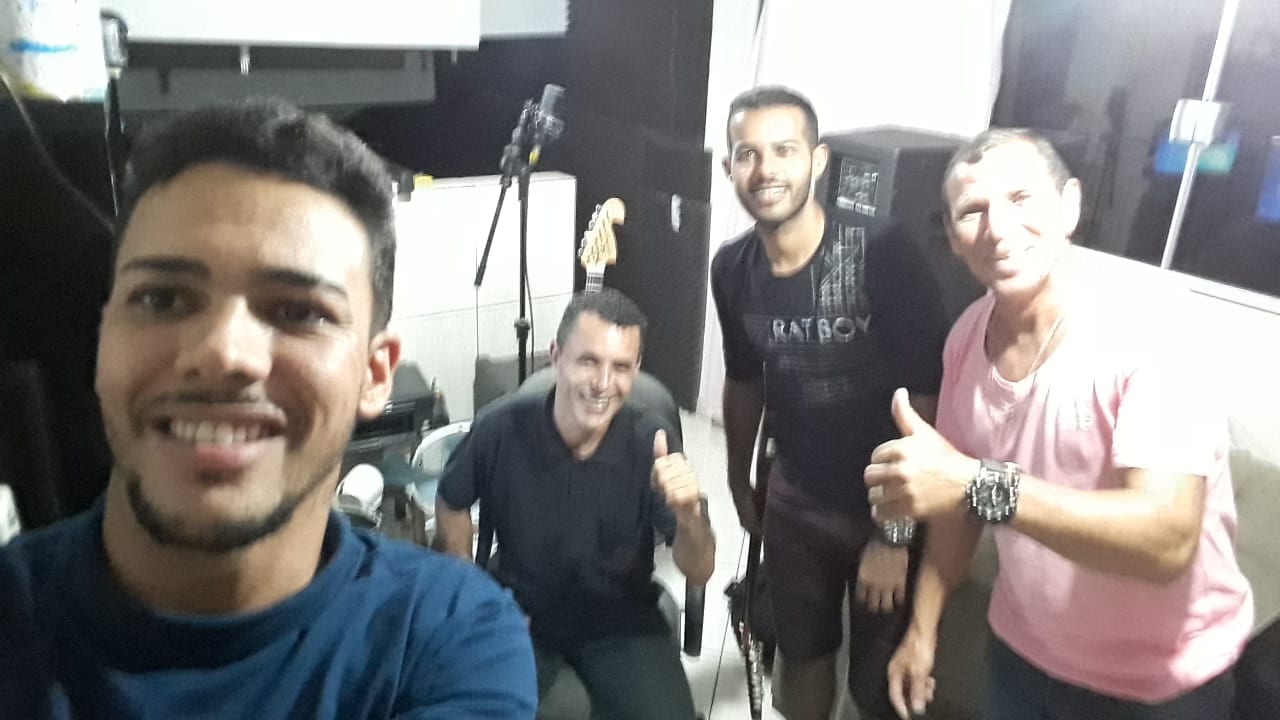 Dupla Sertaneja de São Miguel do Anta gravará primeiras músicas autorais