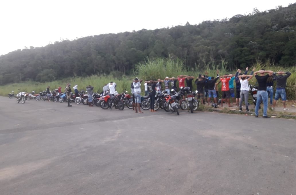 Operação da PM apreende 34 motos em Viçosa