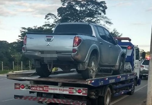 Condutor de carro é detido ao tentar passar pela barreira que liga Viçosa a Teixeiras