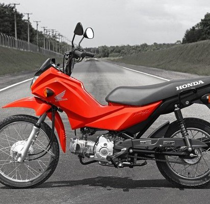 Motocicleta é furtada em Visconde do Rio Branco