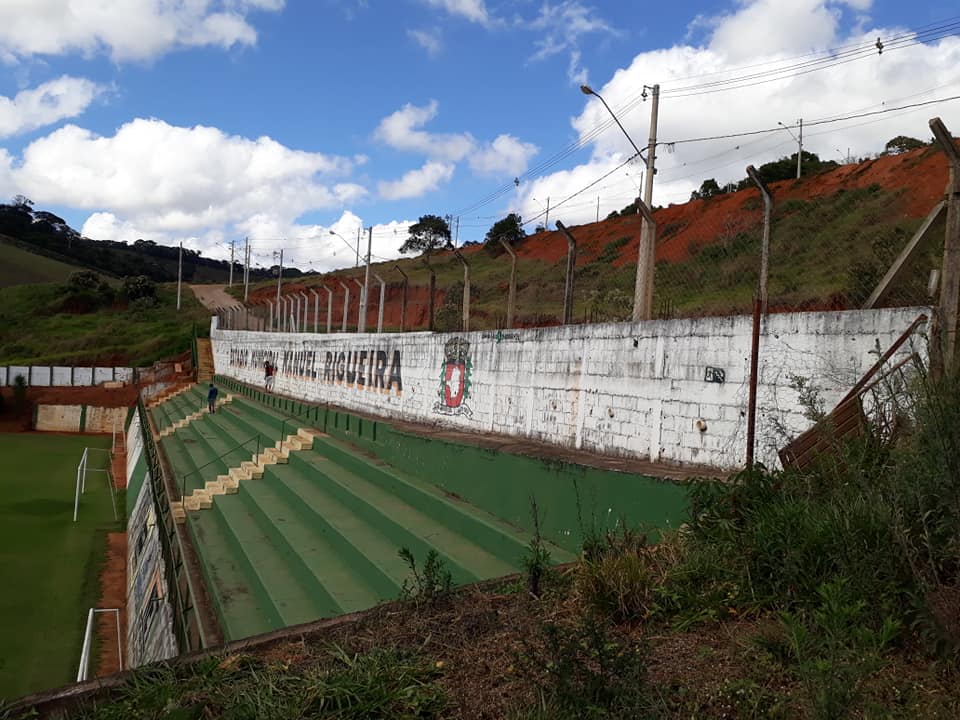 Cobertura da arquibancada de estádio em São Miguel do Anta será construída