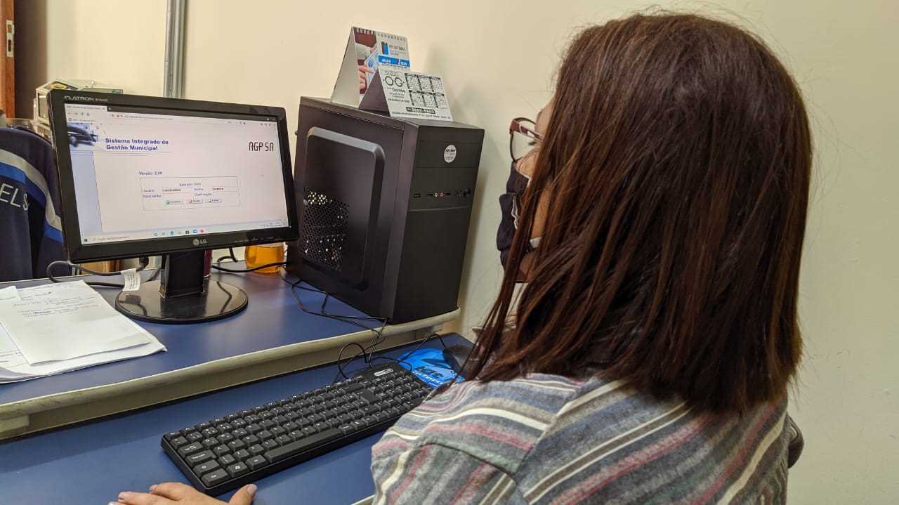 Secretaria de Administração implementa protocolo interno online