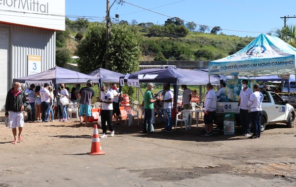 Feira livre volta a funcionar a partir de domingo em Muriaé