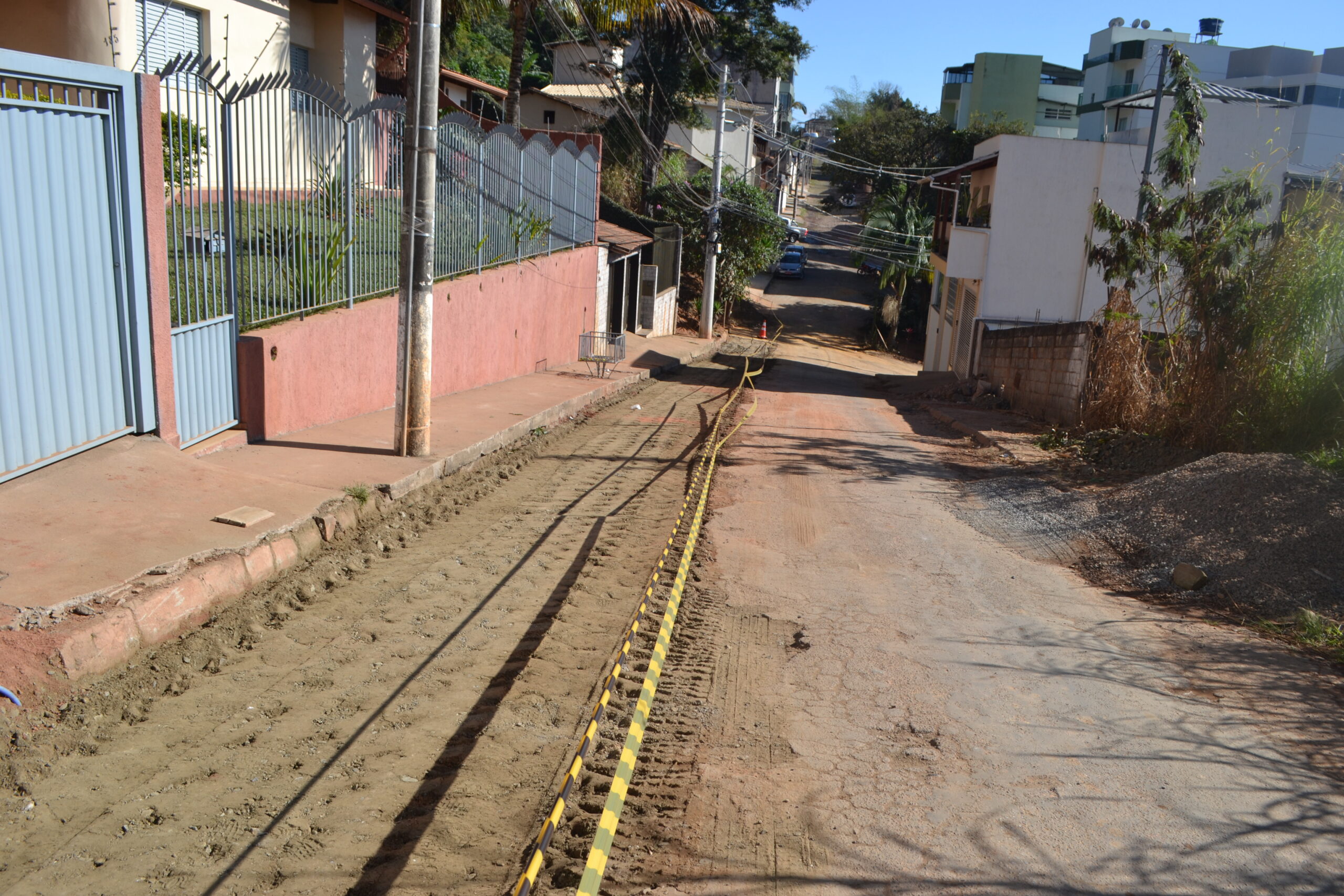 Recomposição asfáltica em CBUQ na Rua Padre Horácio Borges entra na fase final