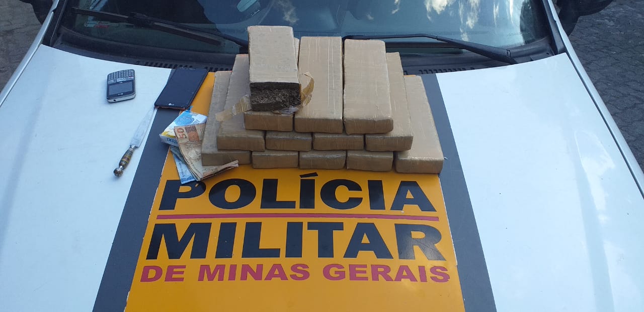 Homem e mulher são presos com 10 kg maconha em Ponte Nova