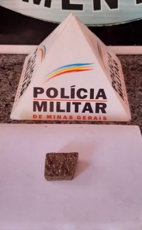 PM apreende drogas após perseguição no Novo Silvestre