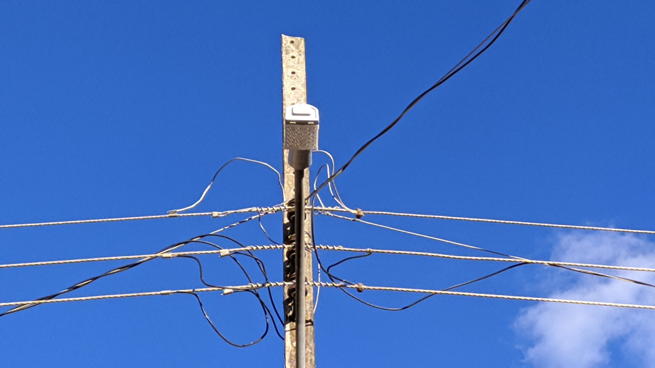 Prefeitura de Viçosa inicia troca de lâmpadas para luz de LED em diversos bairros do município