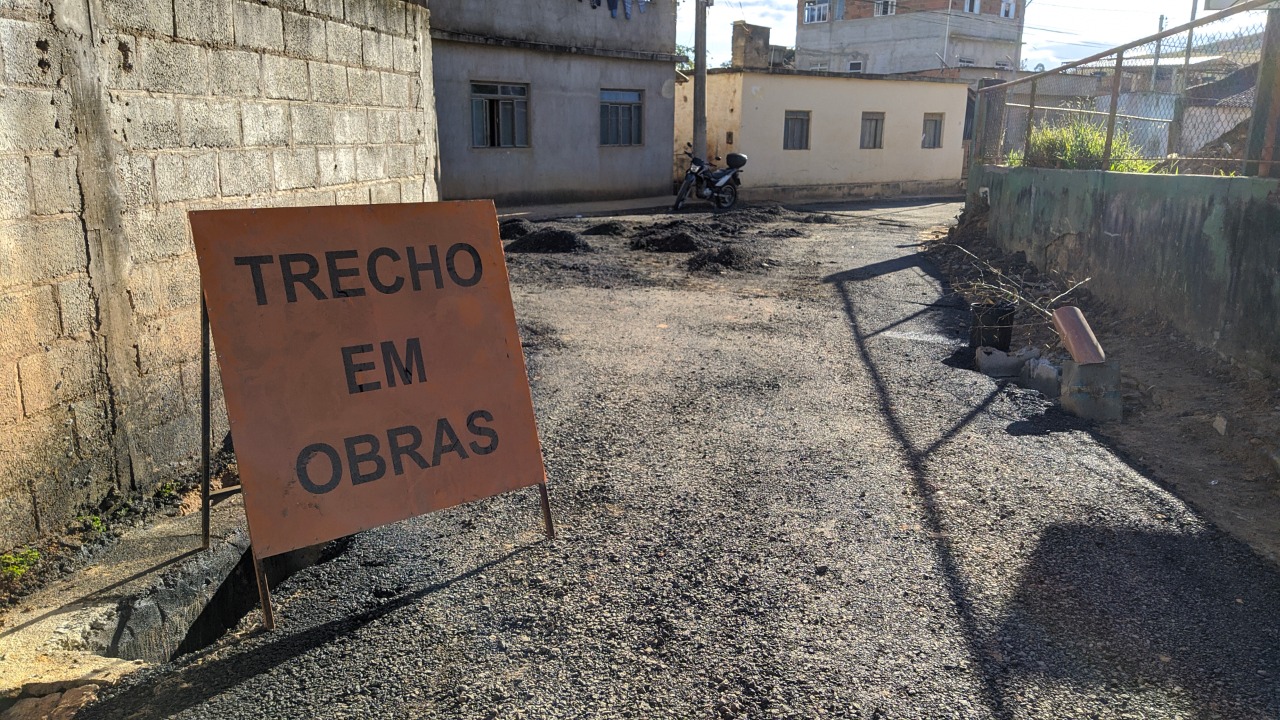 Ruas do Distrito de São José do Triunfo são asfaltadas