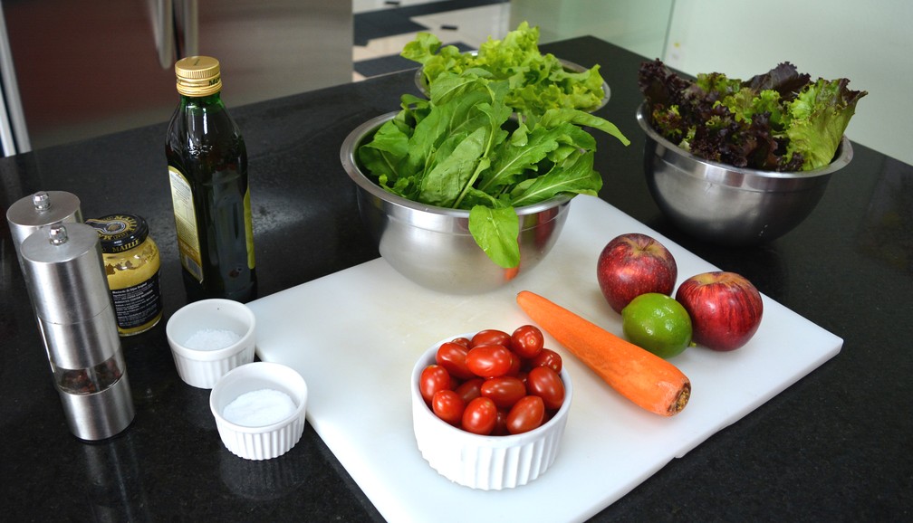 Mais refeições em casa, dietas e pratos rápidos são tendências pós-pandemia, diz pesquisa