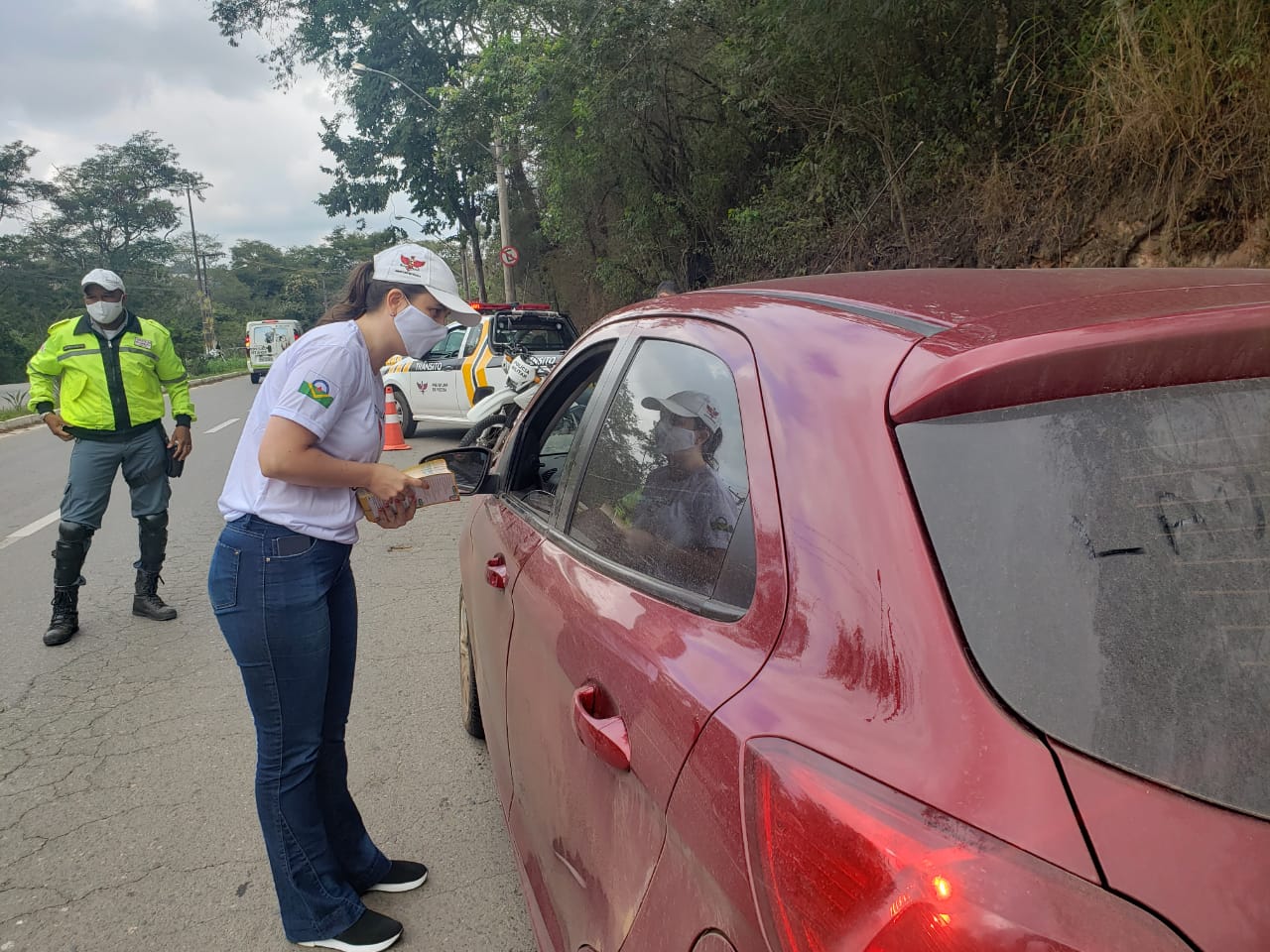 Diretran realiza ação educativa no Dia do Trânsito