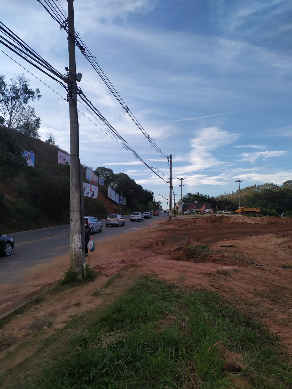 Cemig vai mudar localização de postes no Trevo do Mineirão em Viçosa