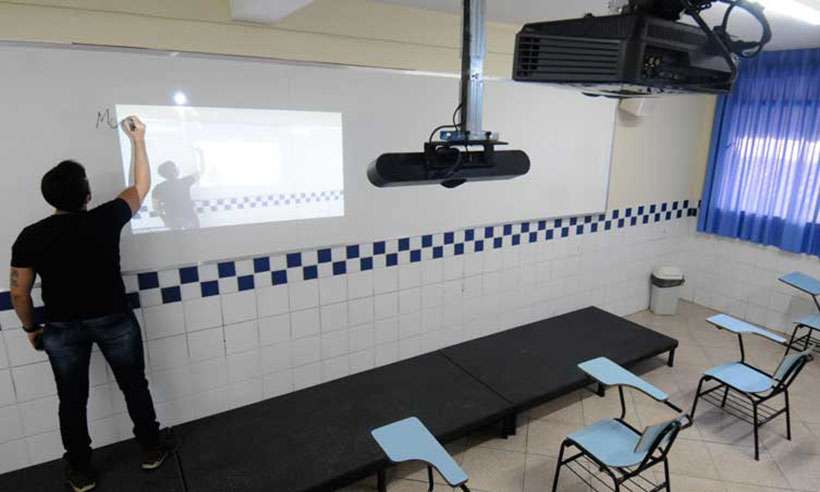 Tribunal de Justiça suspende retorno às aulas presenciais em Minas