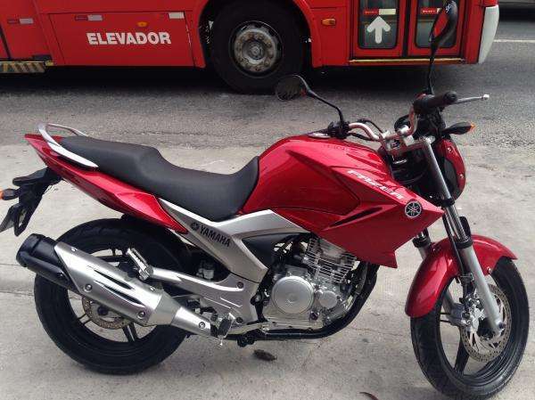 Motocicleta é roubada no Centro de Viçosa