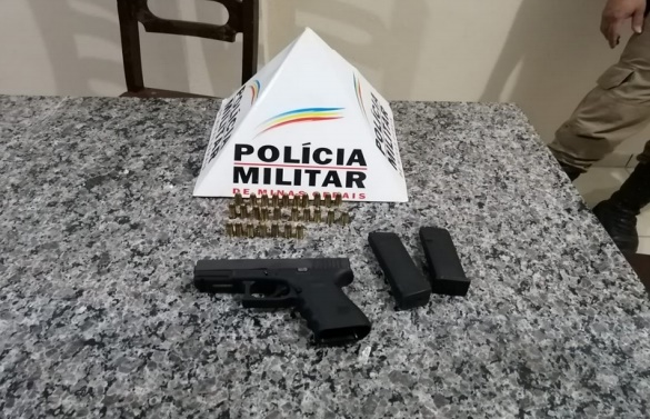 Suspeito armado revida abordagem policial e é baleado no Silvestre