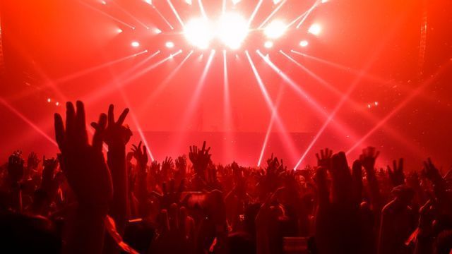 Governo de Minas permite eventos com até 500 pessoas nas cidades da onda verde