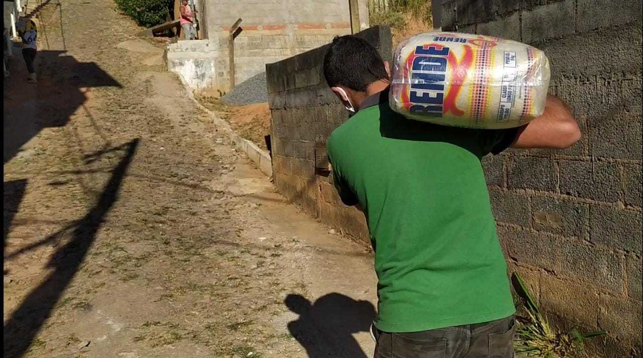 Campanha “Agora Por Viçosa” já distribuiu mais de 8 mil cestas básicas