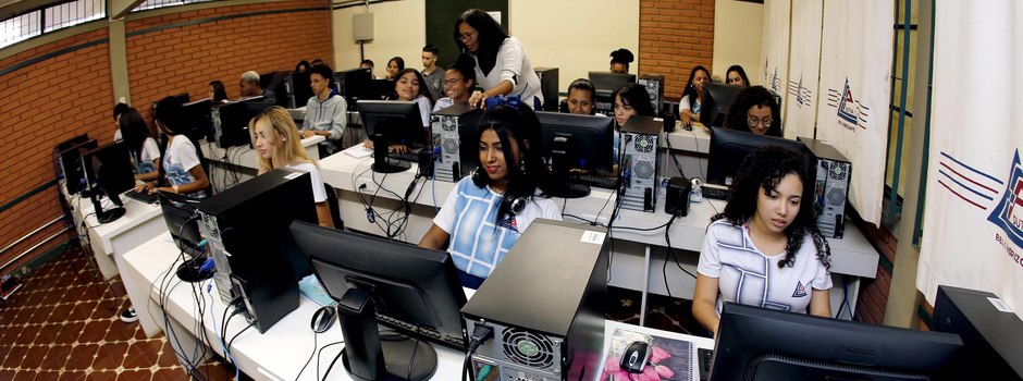 Minas terá mais escolas públicas estaduais com ensino médio de tempo integral em 2021