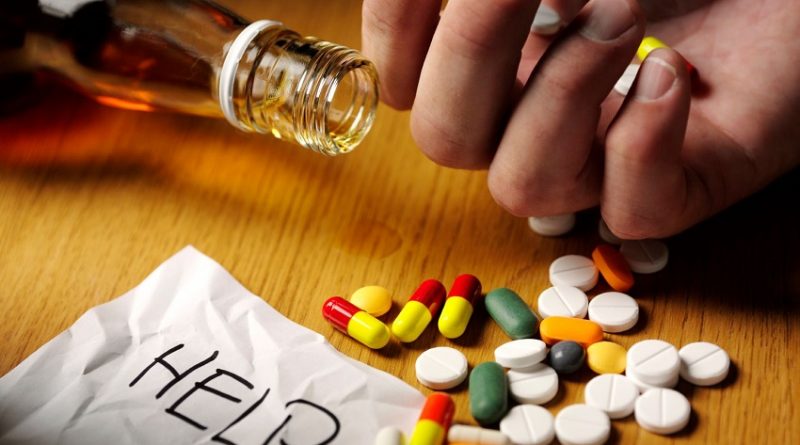 PM prende homem por tráfico de drogas na Rua Gomes Barbosa em Viçosa