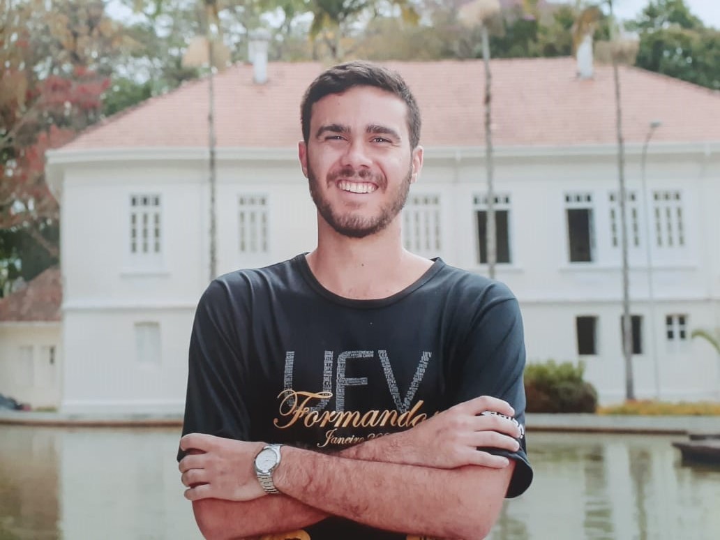 Livro de ex-aluno da UFV é premiado em Congresso Brasileiro de Ciências da Comunicação