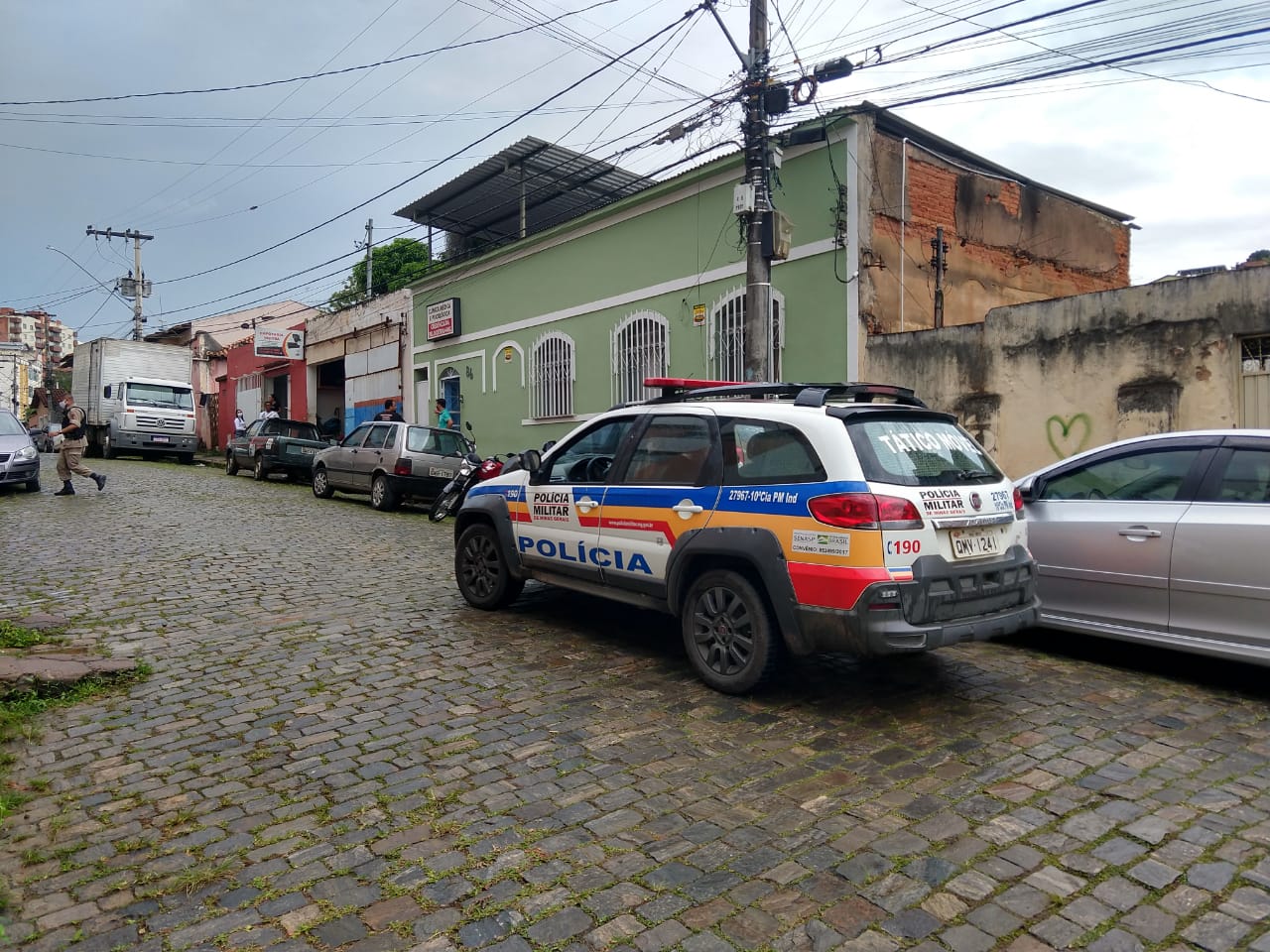 Clínica médica e psicológica é assaltada no Centro de Viçosa