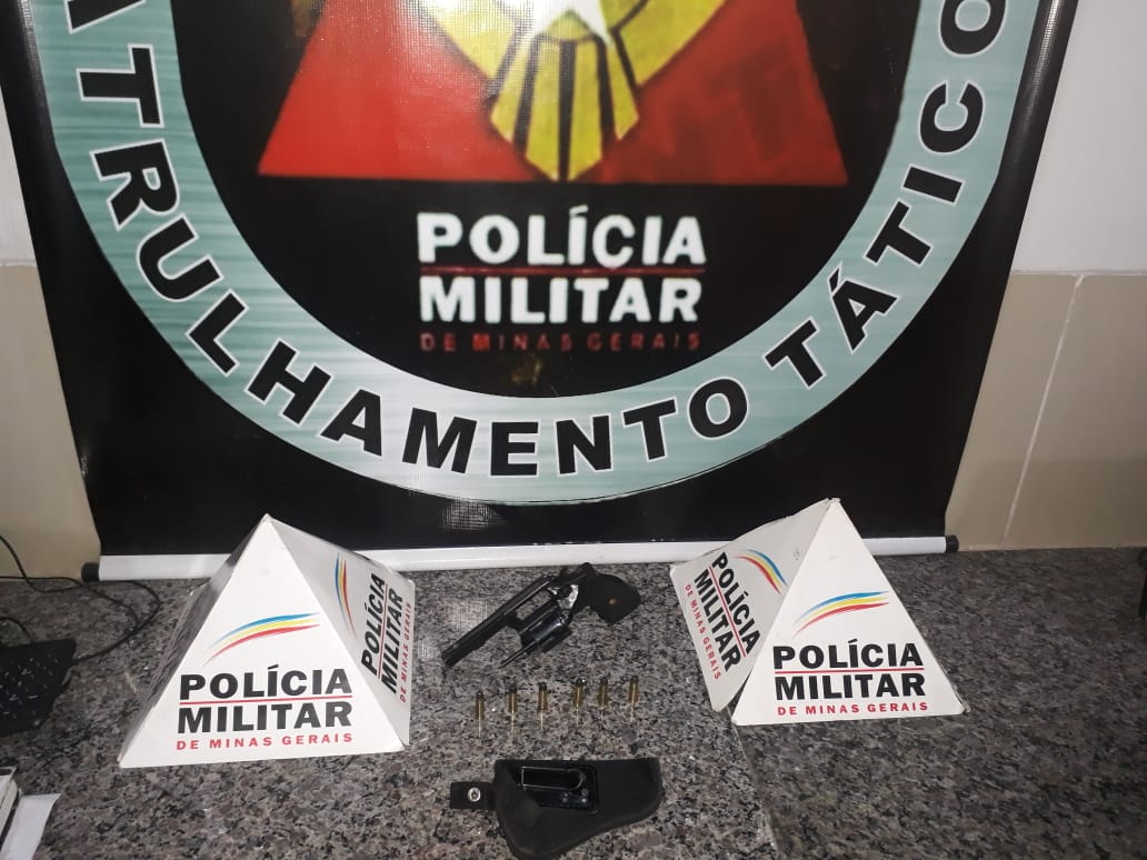 Homem é preso com arma em bar na Violeira em Viçosa