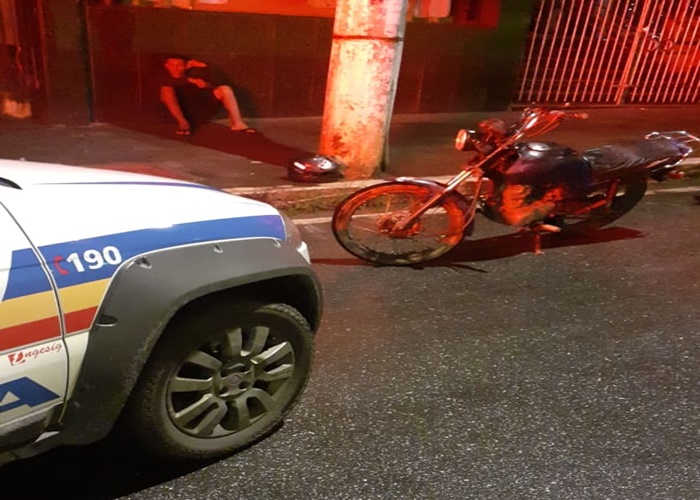 Motoqueiros fazem arruaça pelas ruas de Viçosa na véspera de Natal; confira vídeo