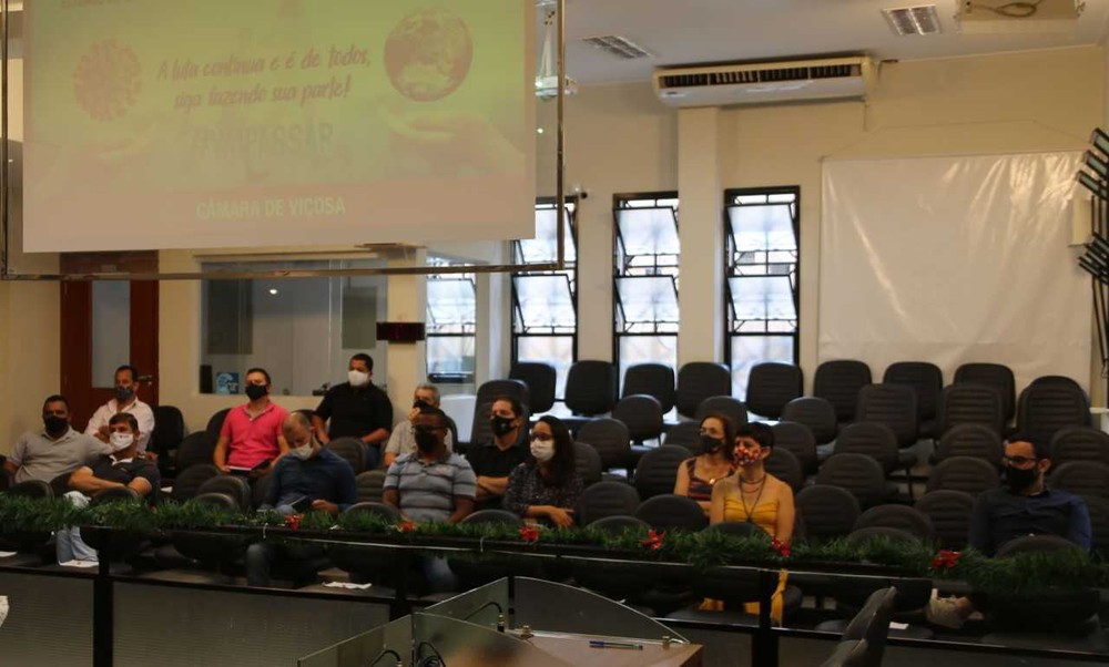 Vereadores eleitos participam de reunião na Câmara Municipal de Viçosa