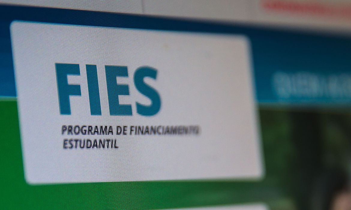 Banco do Brasil lança renegociação de parcelas do Fies em atraso