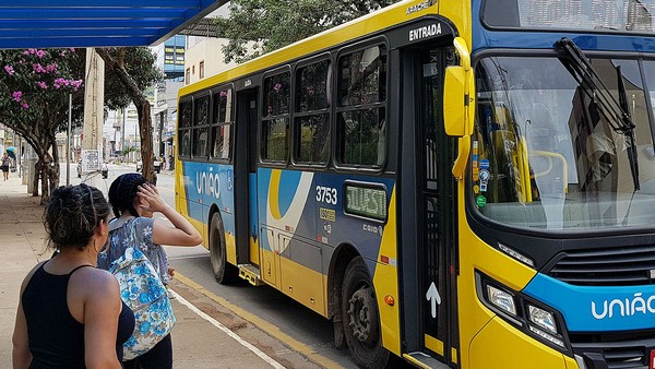 Audiência irá discutir contrato de transporte público em Viçosa