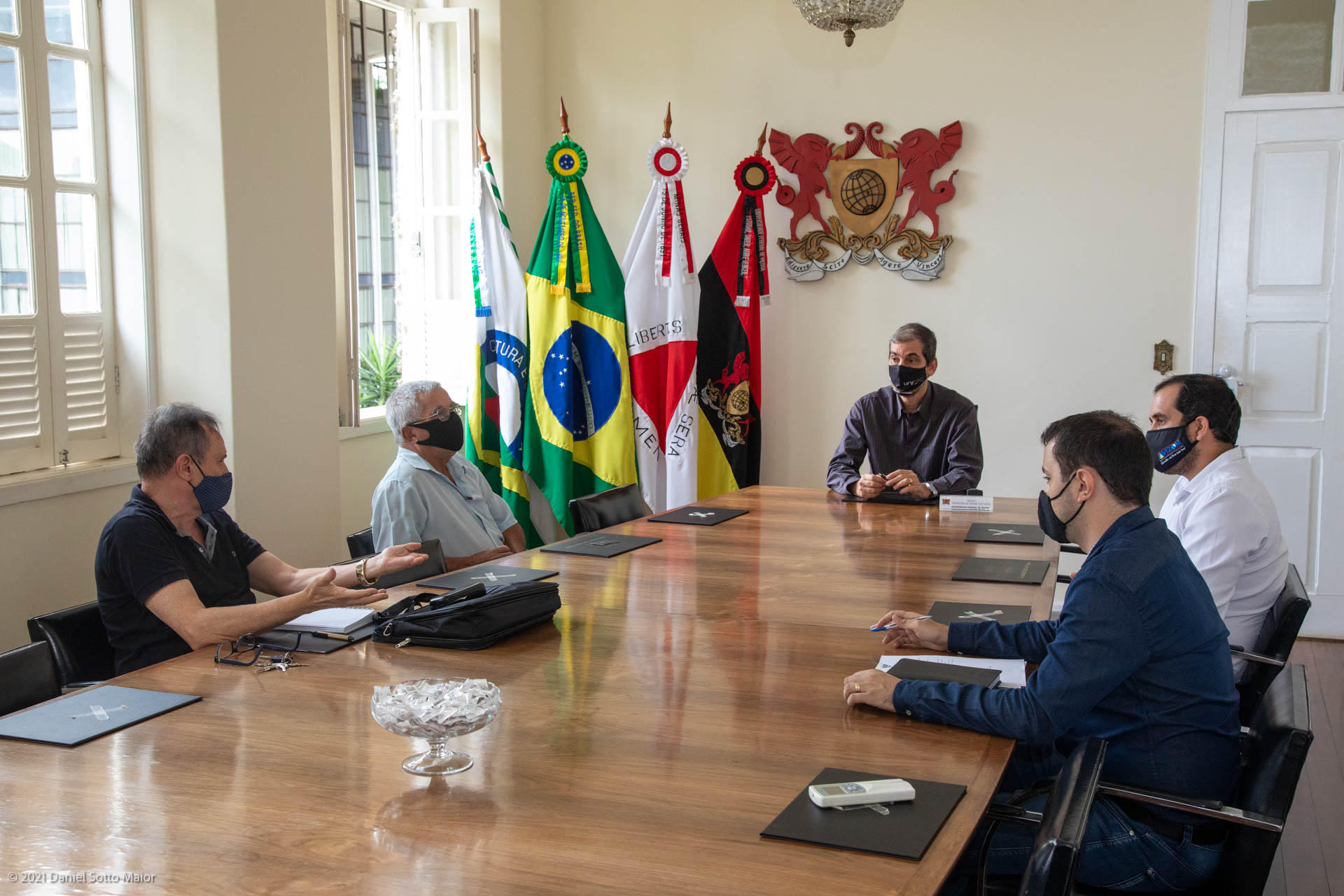 UFV recebe representantes da prefeitura de Viçosa para alinhar ações na área da saúde