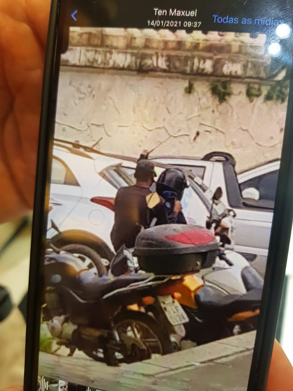 Bandidos tentam assaltar joalheria no Calçadão em Viçosa