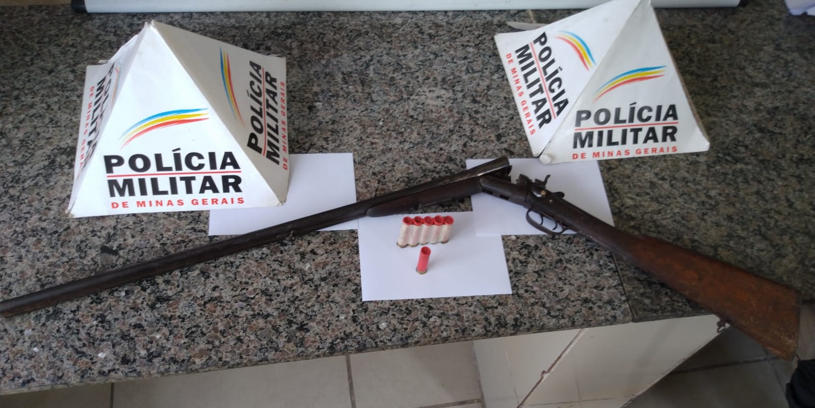 Homem detido com arma de fogo e munições no Vale do Sol