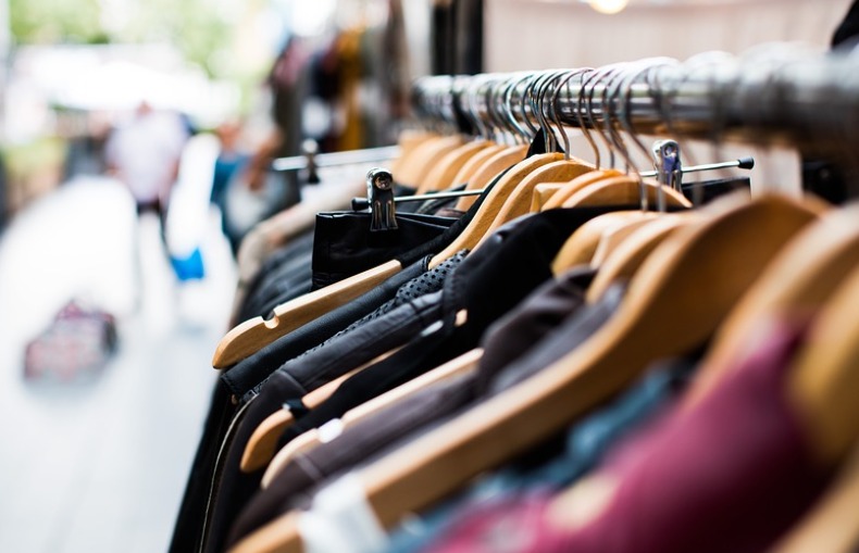 Loja de roupas é assaltada na Rua Gomes Barbosa no Centro de Viçosa