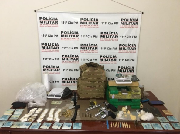 Joias furtadas em Viçosa são apreendidas em operação em Visconde do Rio Branco