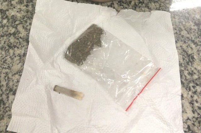 Homem é detido com drogas no Centro de Viçosa