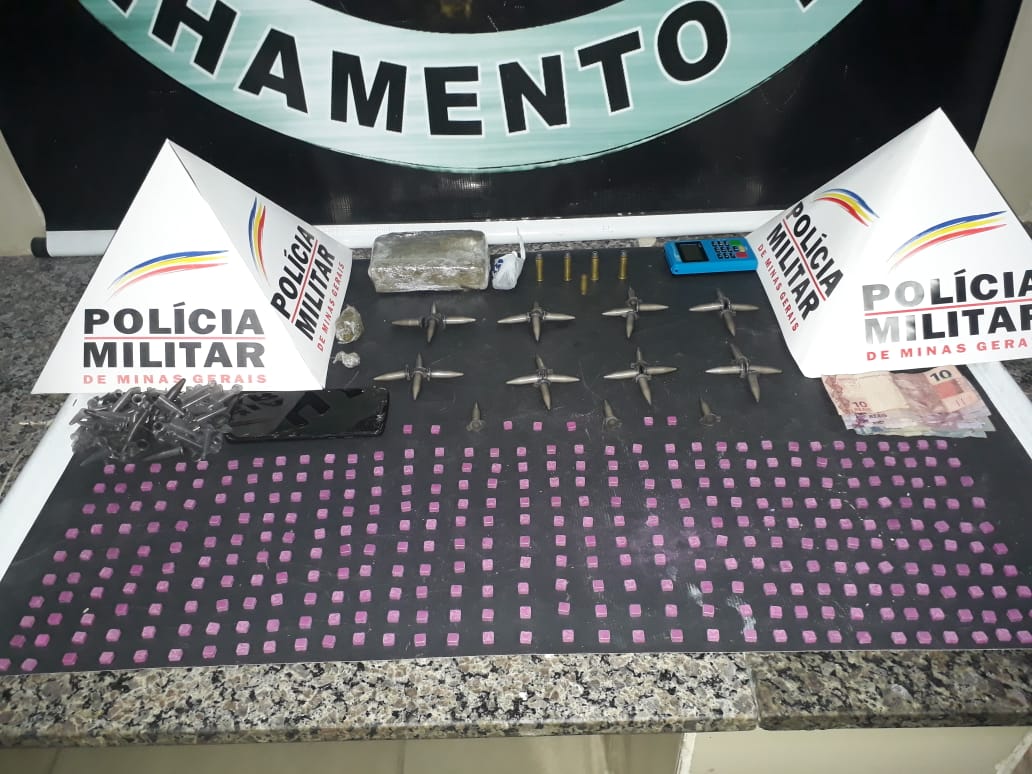 Homem preso com drogas no Bom Jesus