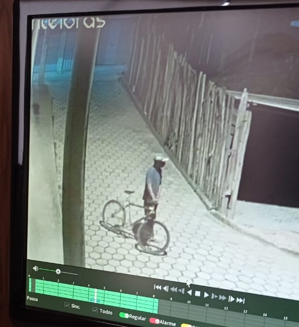 Bicicleta furtada no centro de Ervália