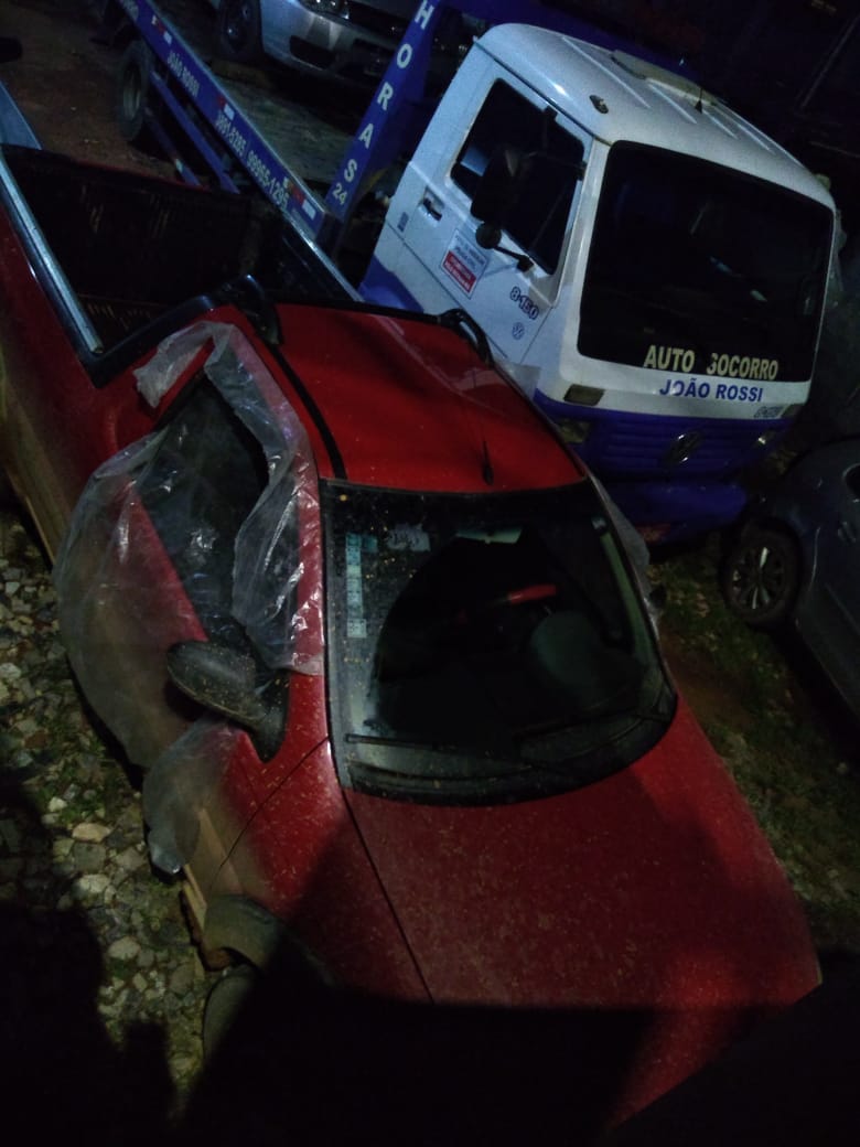 Automóvel roubado em São Geraldo recuperado pela Polícia Militar em Viçosa